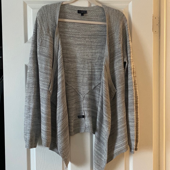 EUC The Limited Women’s Large Asymmetrical Gray Cardigan - Picture 1 of 6